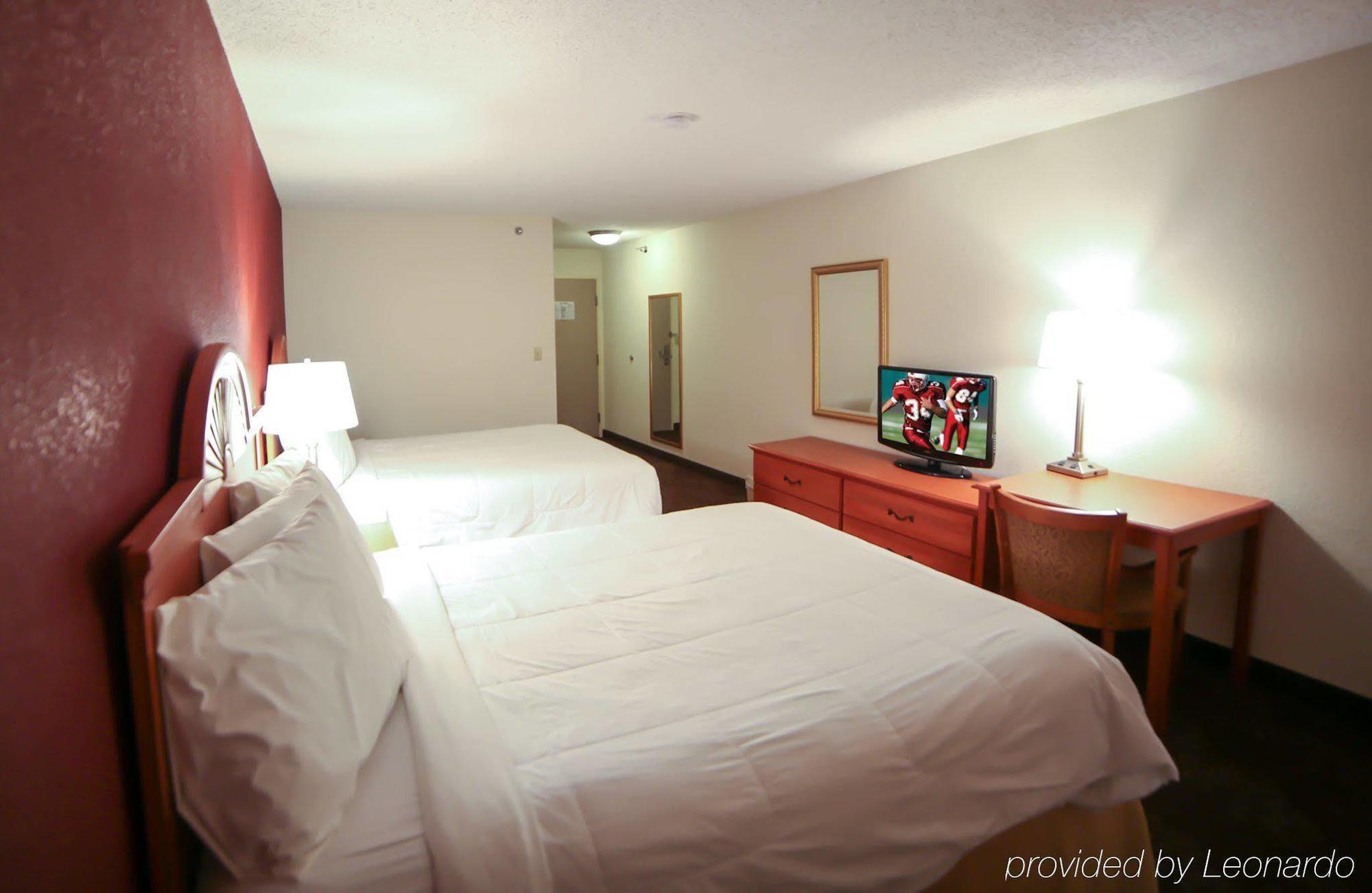 Red Roof Inn Evansville Stacer Экстерьер фото